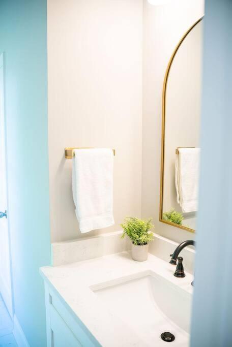 Brand New: Urban Oasis 5 Min From Mercedes Benz Atlanta Exterior foto
