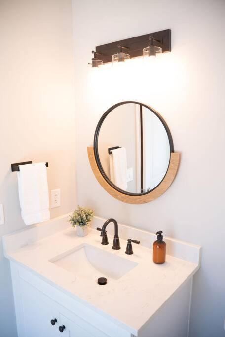 Brand New: Urban Oasis 5 Min From Mercedes Benz Atlanta Exterior foto